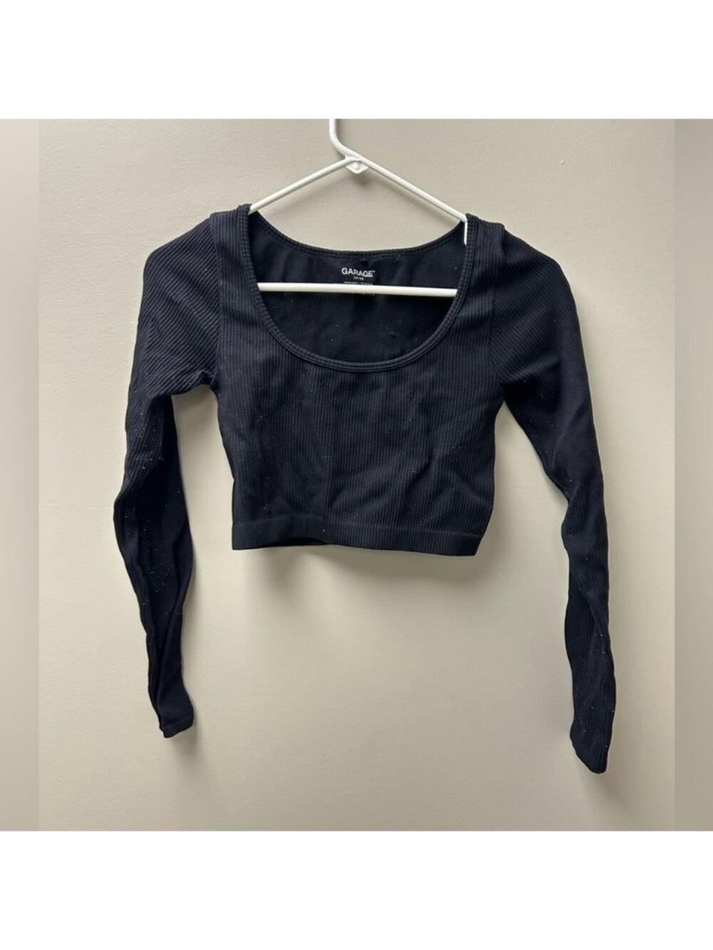 Garage Women’s Black Ribbed Cropped Long Sleeve‎